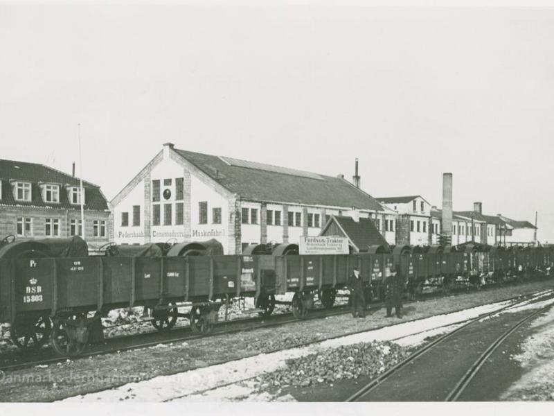 Gammelt foto af Brønderslev Station - Vendsysselbanen